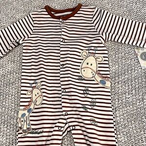 Baby 9 Month Footies Onsie PJs Brown & Crean Striped Giraffe by Little Me (New)